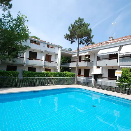 Apartment Locazione Turistica Villaggio Burchiello.2 *
